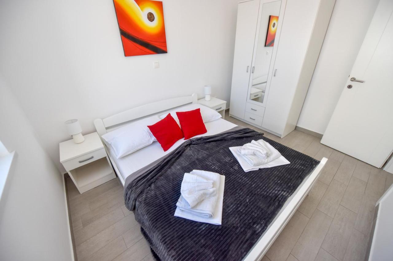 Yoko Apartment Novalja